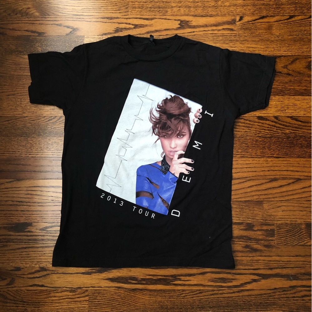 Tultex Demi Lovato 2013 Tour VIP Concert Shirt